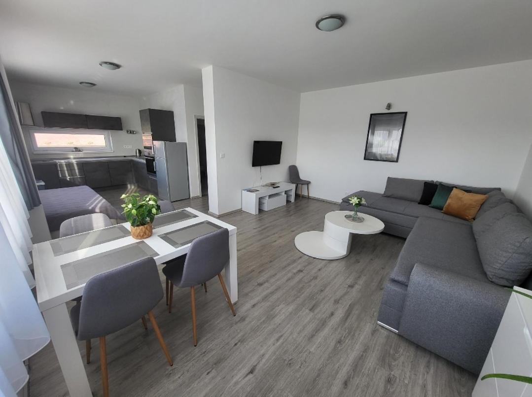 Apartman Gabriela Roudne Экстерьер фото